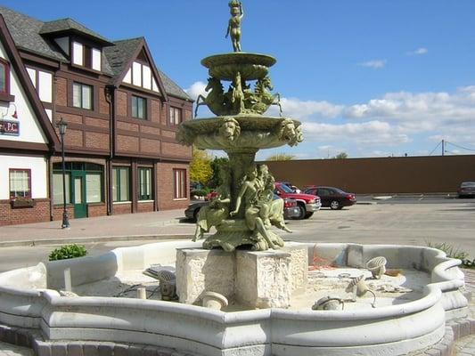 fountains make your e/n/t feel better!