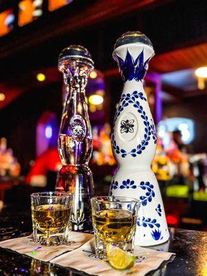 Harry's Night Club & Beach Bar