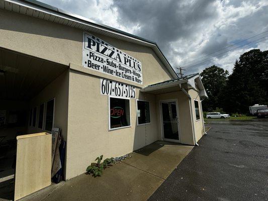 Richford Pizza Plus