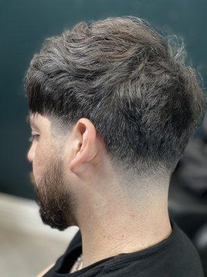 Ghoulish Beauty And Barber Lounge