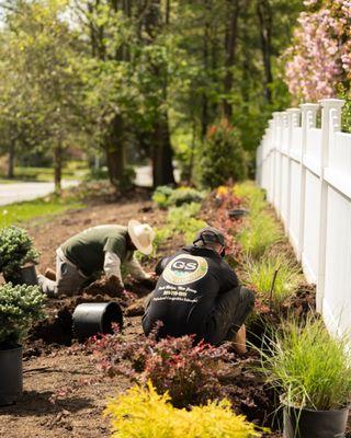 Gil Santos Landscaping, LLC