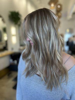 Blonde balayage