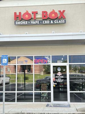 Hot Box Smoke & Vape
