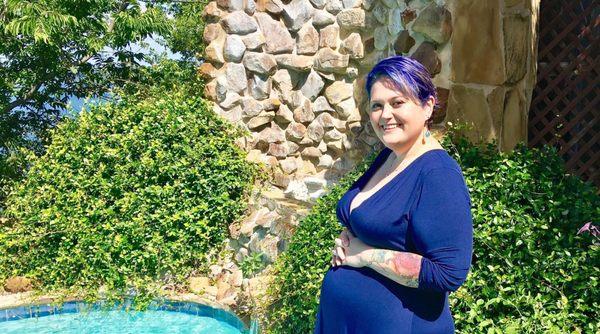 Blue/purple hair (whilist pregnant-after the sunset hair)