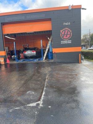 Clean area nice shop