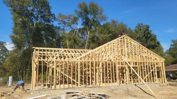 El Patroncito Framing