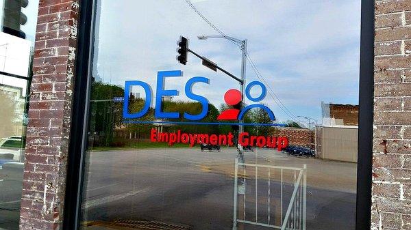 DES Employment Group