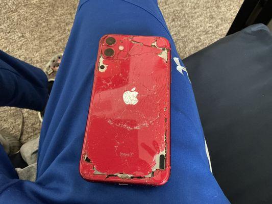 iPhone 11 back messed u;