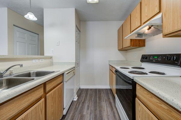 Kitchen at Brownsburg Pointe Apartments