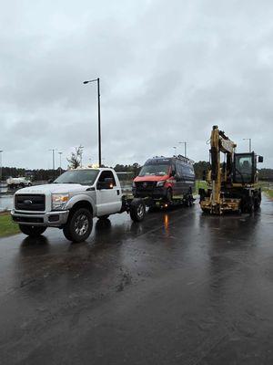 Hunters Towing And Hauling