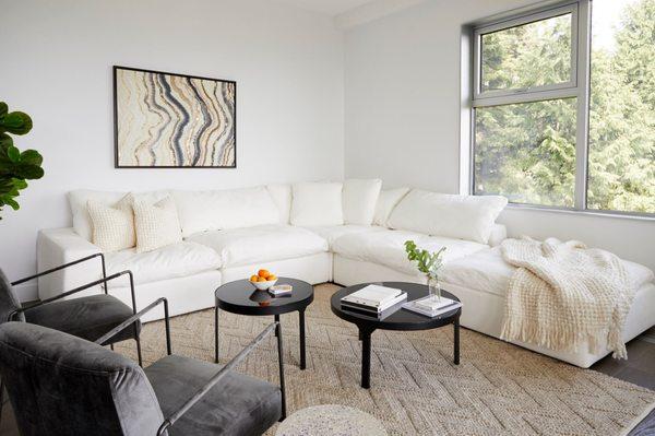 Moe's Home Collection - Sioux Falls