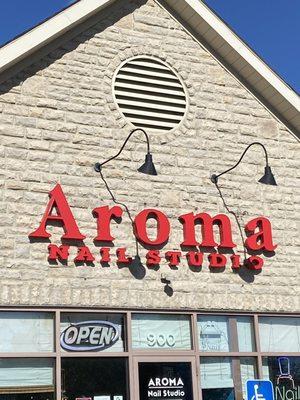 Aroma Nail Studio