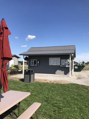 Countryside Ice Cream Shoppe