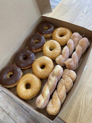 Bosa Donuts