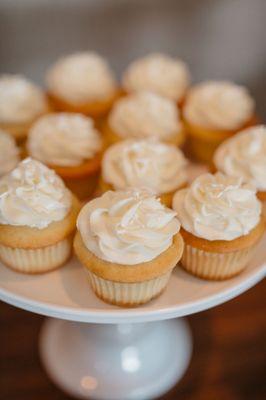 Vanilla Cupcakes