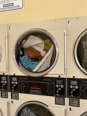 Clean Cycle Laundromat