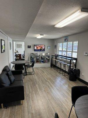 Landers Family Pre-Owned