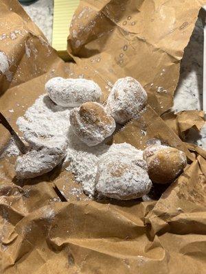 Zeppoli
