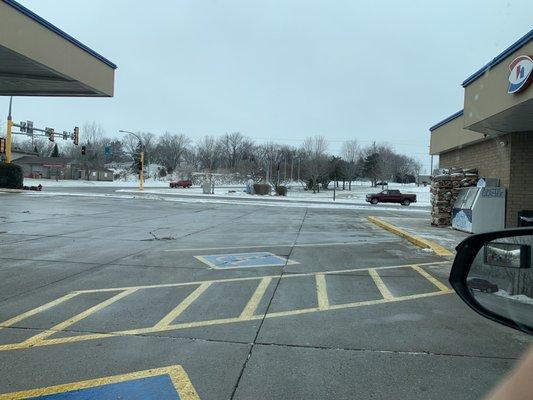 Holiday Station Store