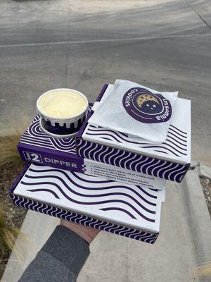 Deluxe cookies, brownies, brownies, and mini's for the win!!