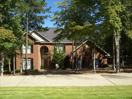 Two Story Brick Home 4000 Sq.Ft., 4 BR, 4 1/2 Baths, 3 Car Garage