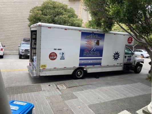 Honest & Fast Movers