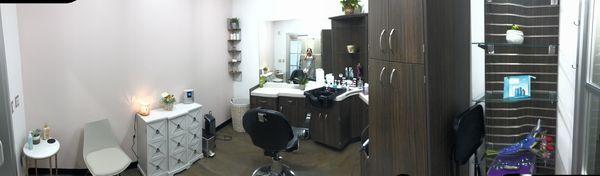 Amoura Hair Studio