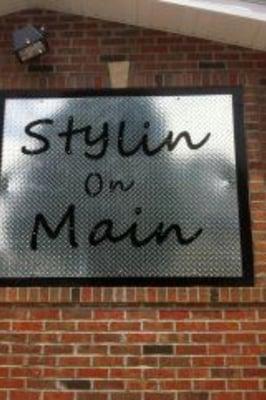Stylin on Main