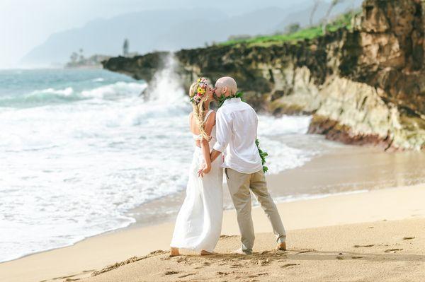 Memorable Hawaii Weddings