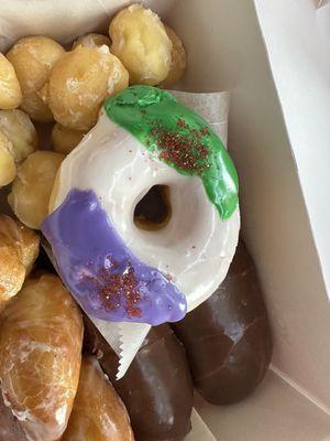 King cake donut!!
