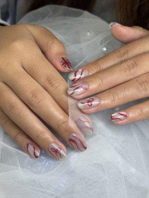 Daisies Nails Studio