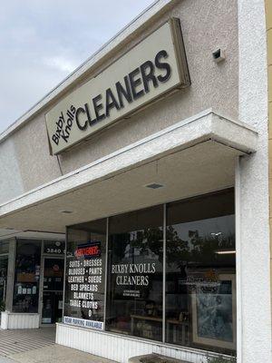 Bixby Knolls Cleaners