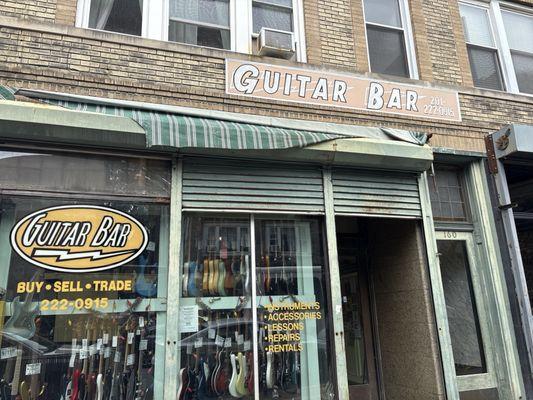 Guitar Bar