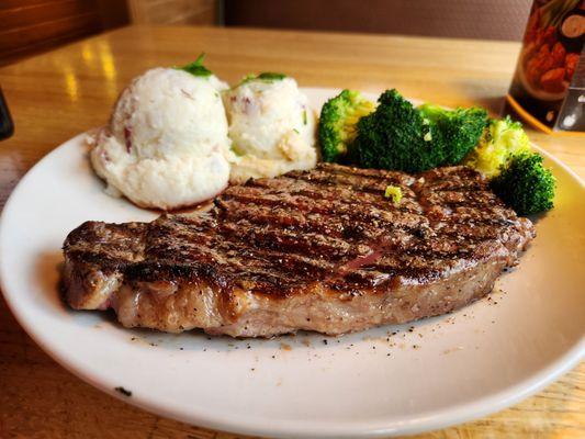 Applebee's Grill + Bar