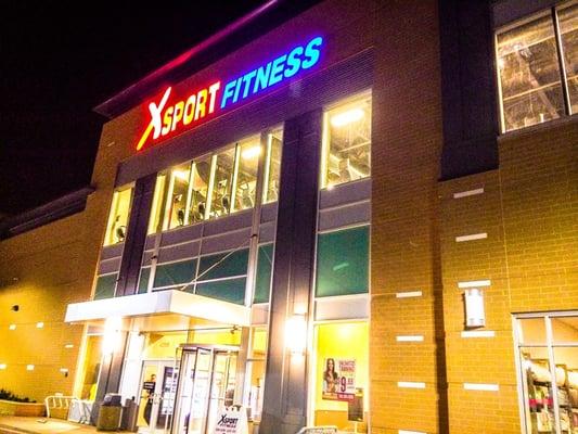 New gym at Harlem Irving Plaza :)