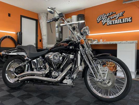 Glozz Garage Detailing