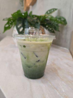 Mulberry Matcha w/ oatmilk
