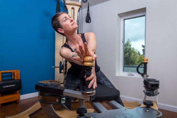 Spinal mobility, strengthen and stretch