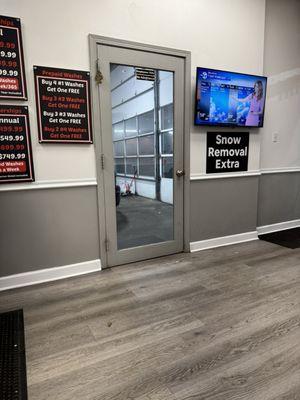 Skokie Hand Car Wash and Detailing