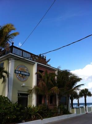 Coolidge to the beach