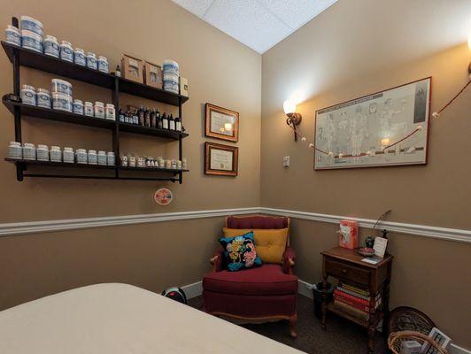 Golden Needle Health