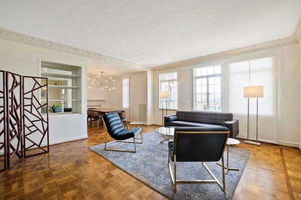 El Royale Apartments