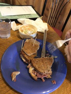 That food and service are excellent. The sliders were so incredible. This is a sweet little neighborhood find.