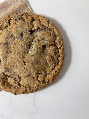 Chocolate chip cookie