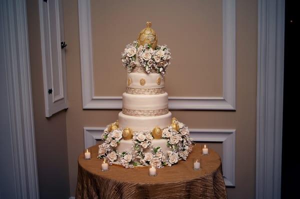 Royal event planning service catering in Oheka Castle.