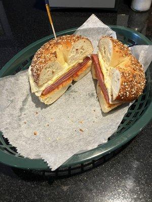 Cafe Bagel