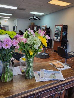 Salon West