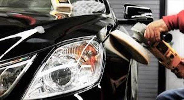 Black Mirror Detailing