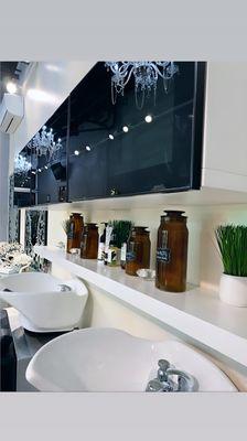 Addison Street Salon