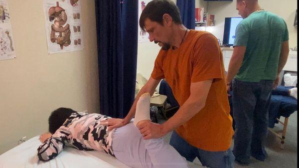 Sports massage. Learning to stretch our clients